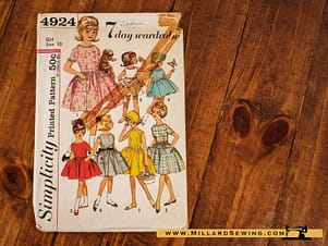 Dress Pattern 4924 by Simplicity