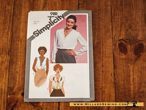 Simplicity9811(1980) Misses' Button Front Blouse