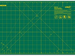 Cutting Mat 12″X18″ in Green by Olfa
