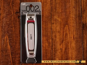 Nail Clipper, w/Built in Nail File by Kai