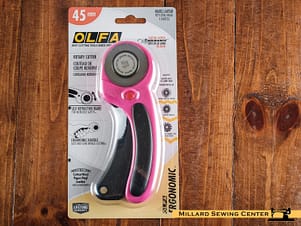 Rotary Cutter (45mm) with Ergonomic Handle in Magenta by Olfa