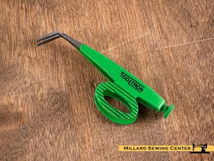 Sidehopper Jump Stitch Scissors by Tool Tron