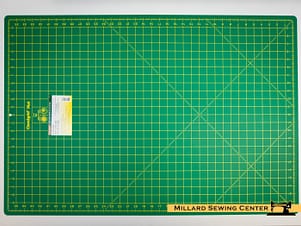 Cutting Mat 24" x 36" by Omnigrid