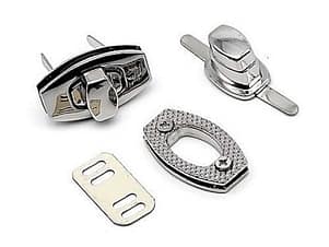 Twist Lock 1-1/4" in Nickel by Simply Classic