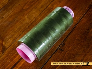 Seracor All Purpose Serger Thread in 0842 Backyard Green by Mettler