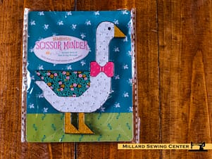 Needle Minder, Magnetic Goose Lori Holt Gentler Times