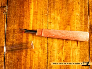 Seam Ripper, 5-1/2" Woody Handle