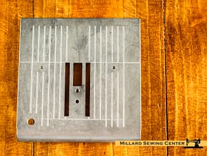 Needle Plate, Straight Stitch for Bernina 1000-1530 Sewing Machines