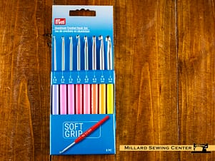 Crochet Hook Set, Aluminum with Soft Grip, 2-6mm by Prym