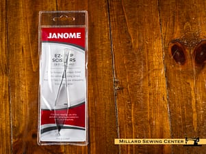 Scissors, 4.5” EZ-Snip by Janome