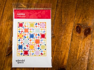 Splendid Speck Jubilee Quilt Pattern by Suzanne Jackman