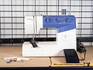 Husqvarna Viking Huskystar 215 Mechanical Sewing Machine -- Pre Owned