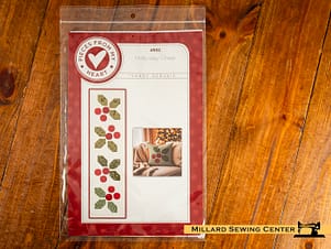 Runner Pattern, Holly-Day Cheer by Sandy Gervais for Riley Blake Designs