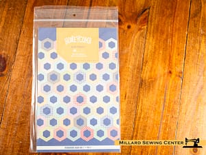 The Honeycomb Quilt Pattern by Lori Holt for Riley Blake Designs