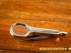 Tweezers With Magnifying Glass