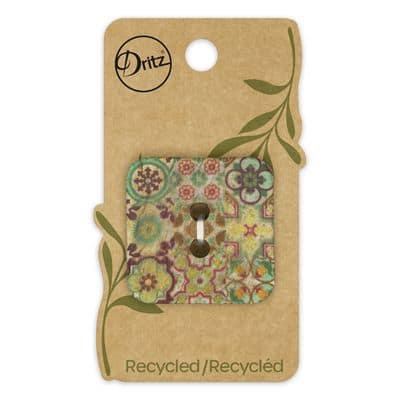 Buttons, Square 35mm In Green, Recycled Coconut, 1 Pack by Dritz