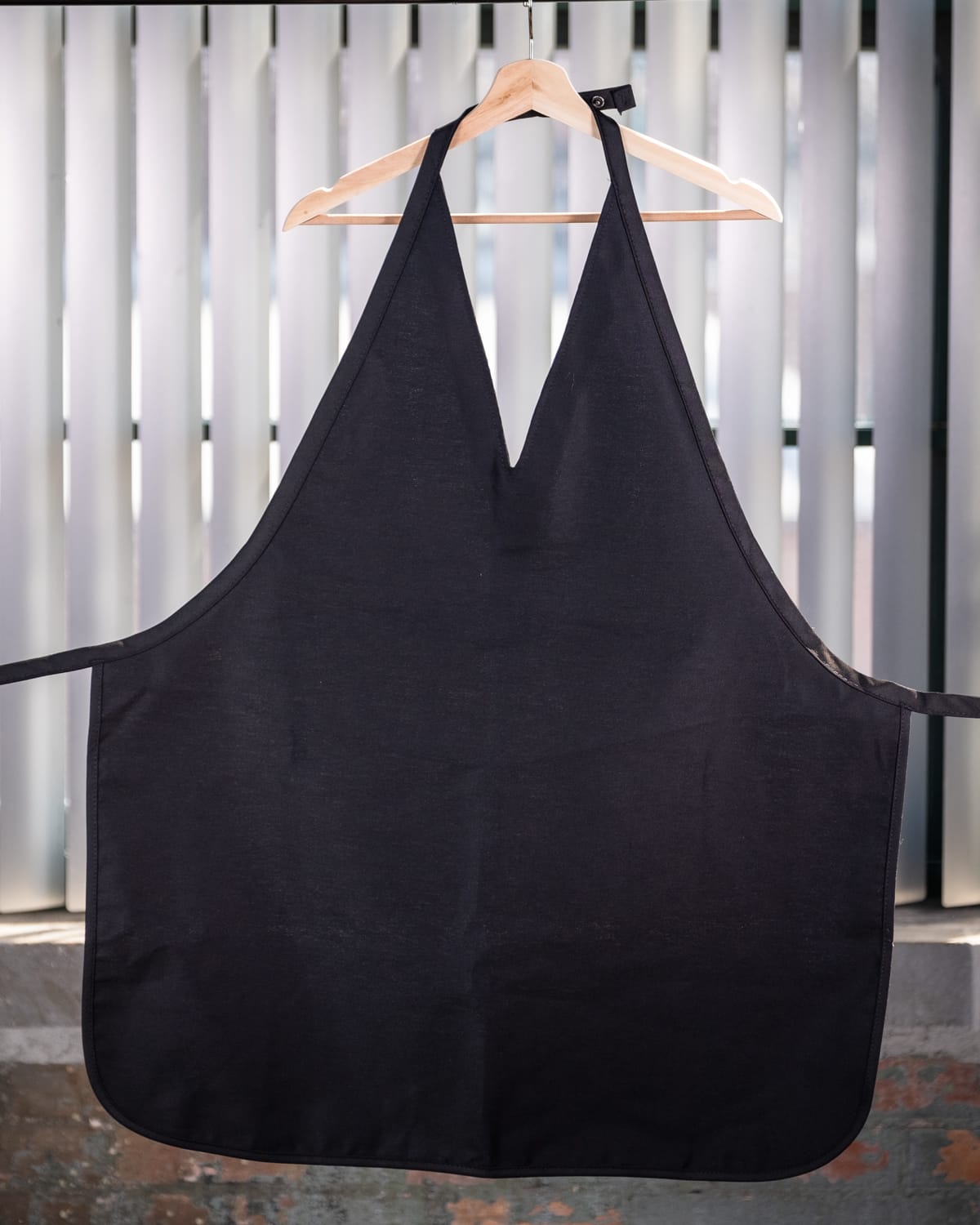 Apron, Adult Short Length, Deep V Neck in Black